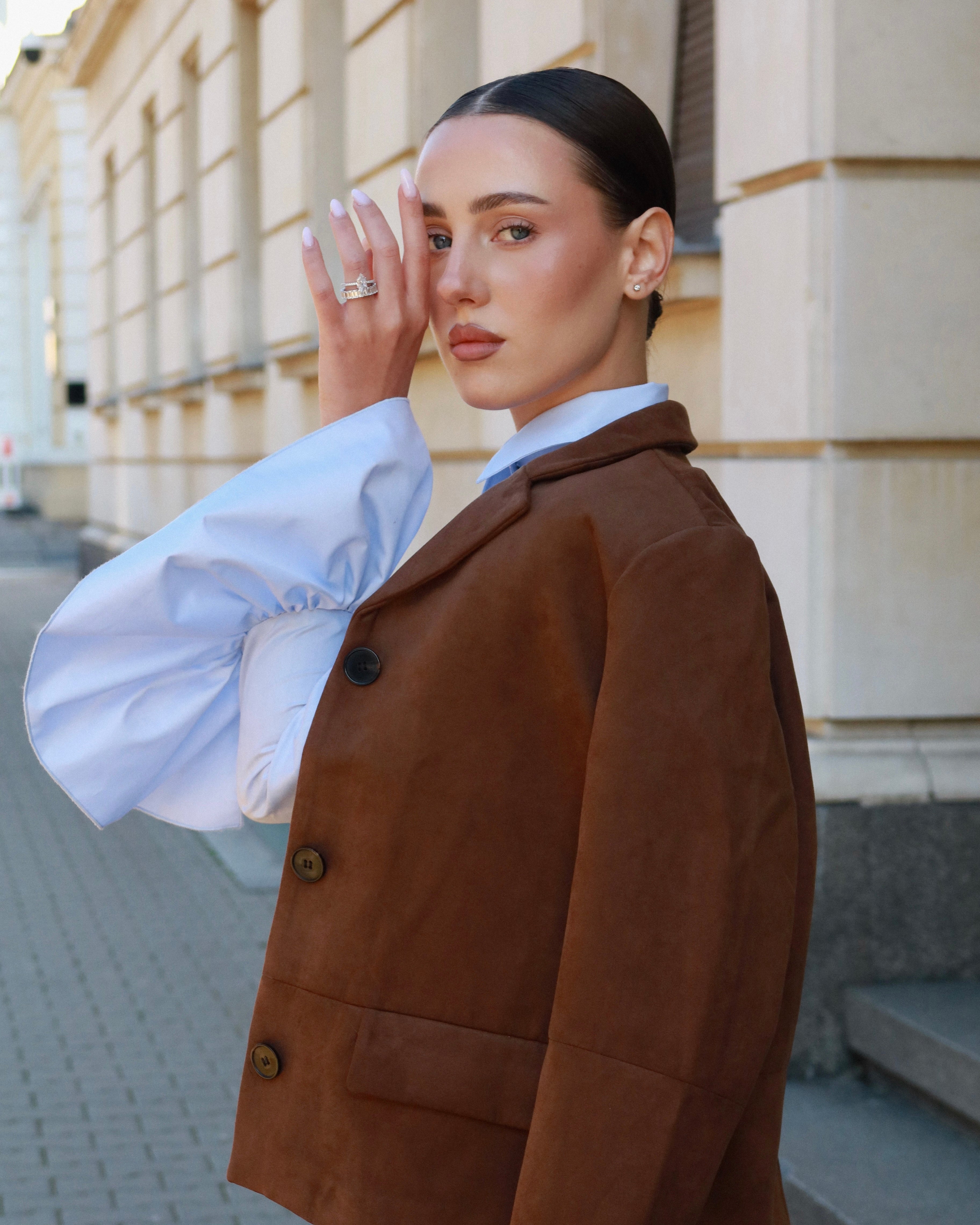 Комплектът Crystal Garden Kapi Marquise