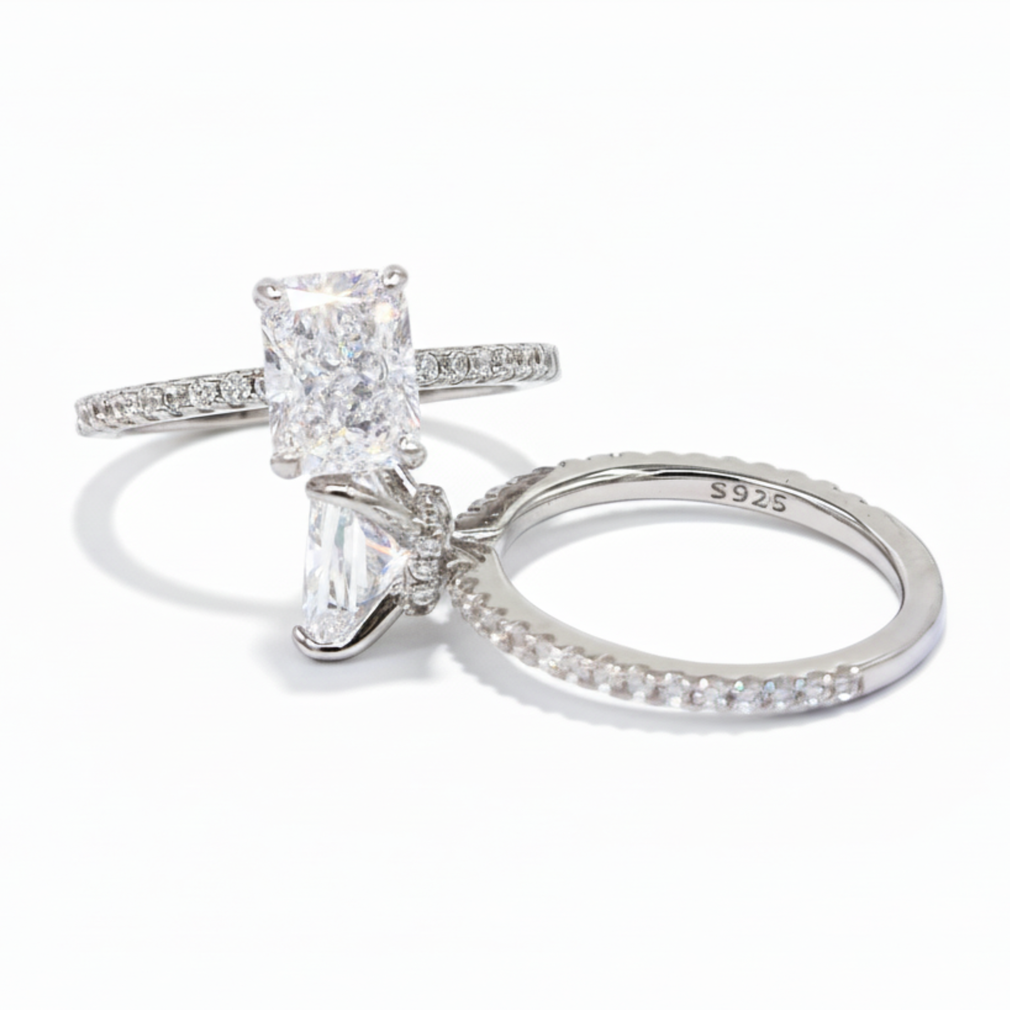 Kapi Rectangular Cut Ring In Silver