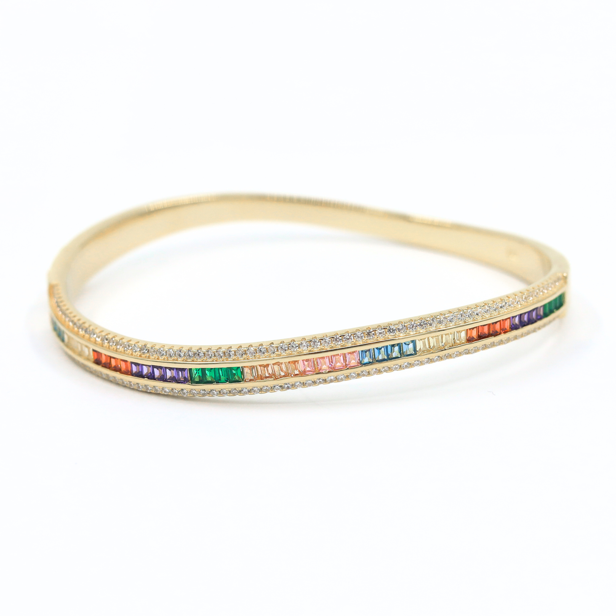 Chroma Bangle Bracelet in Gold