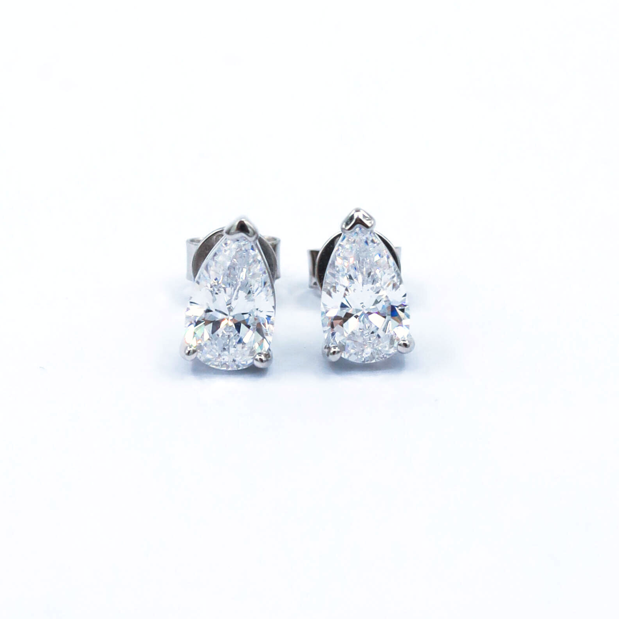 Waterdrop stud earrings