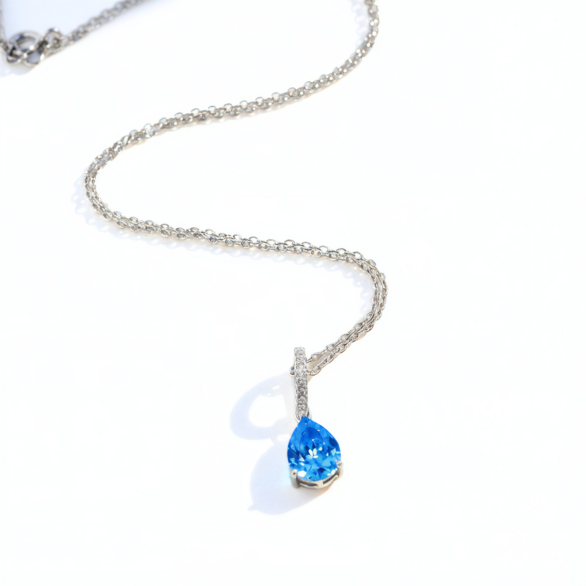 Колие Lost Princess в синьо